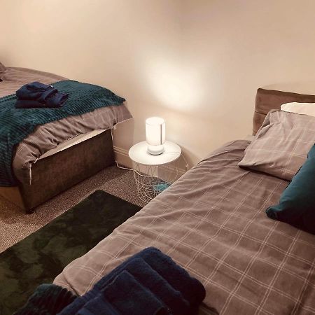Luxury Suite 3 Bed Apartment Sleeps 6-8 Blackpool Zewnętrze zdjęcie
