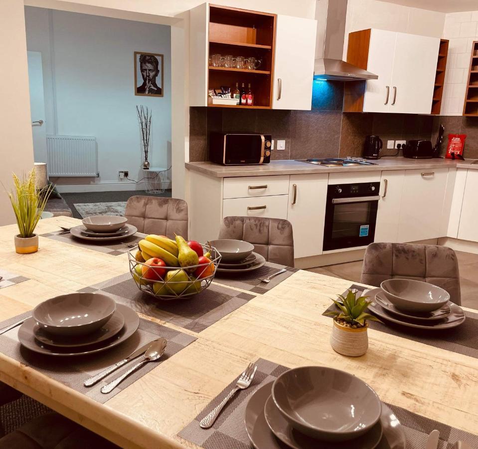 Luxury Suite 3 Bed Apartment Sleeps 6-8 Blackpool Zewnętrze zdjęcie