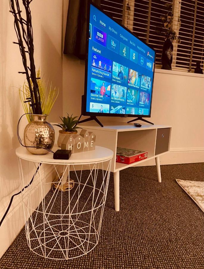 Luxury Suite 3 Bed Apartment Sleeps 6-8 Blackpool Zewnętrze zdjęcie